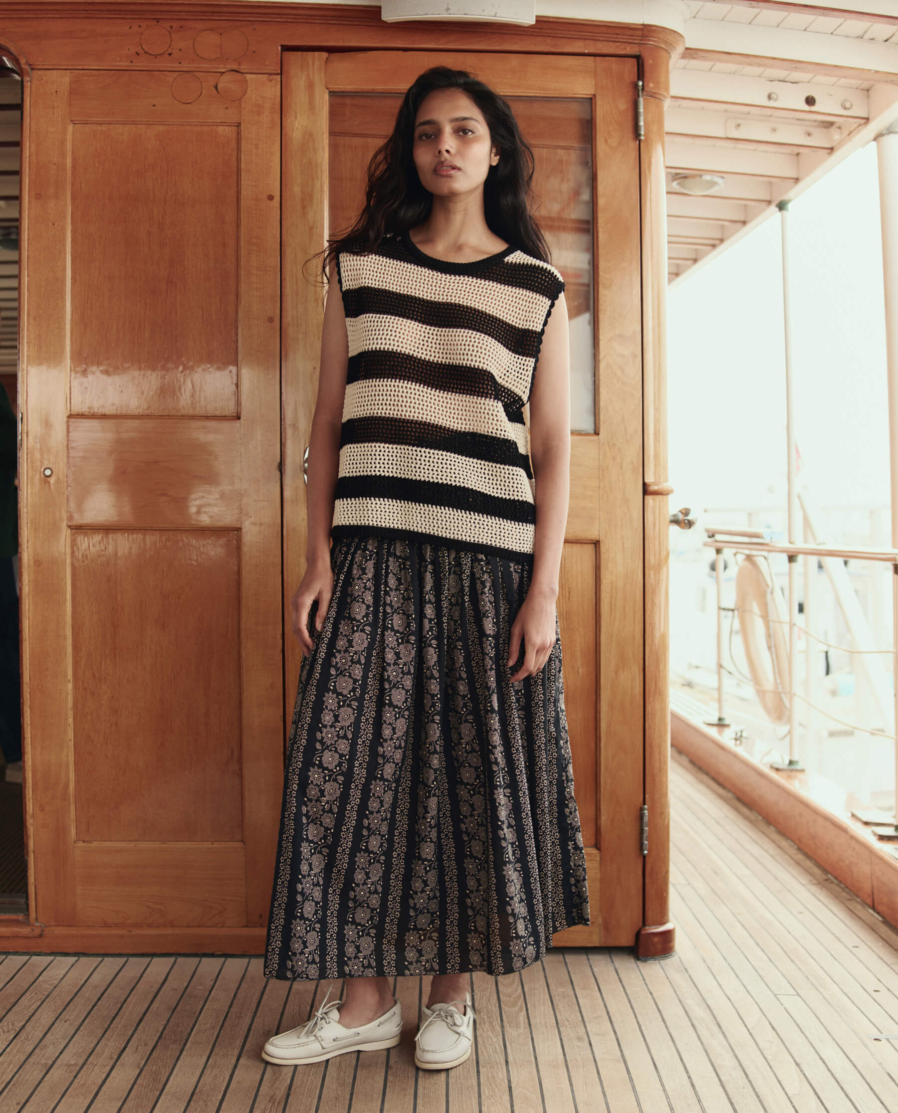 The Canary Skirt. -- Black And Cream Token Floral - Image 3