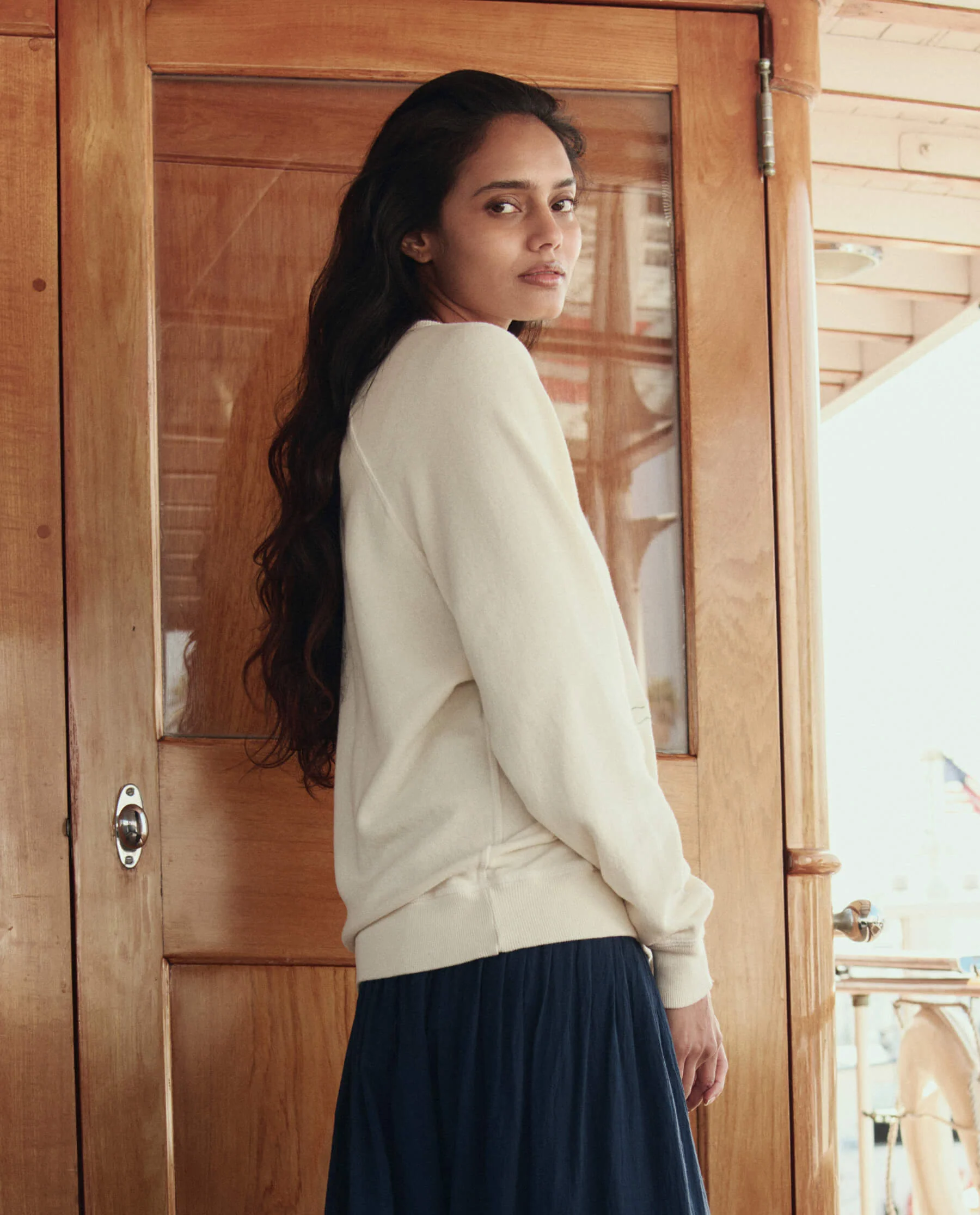 The College Sweatshirt w/ Smooth Sailin Graphic. -- Washed White - Image 3