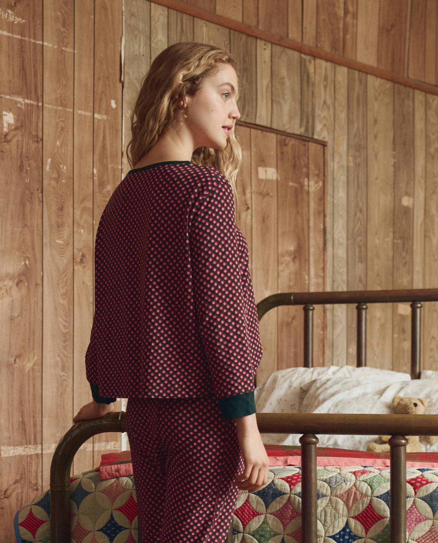 The Crop Sleep Henley. -- Daisy Tie Print - Image 2