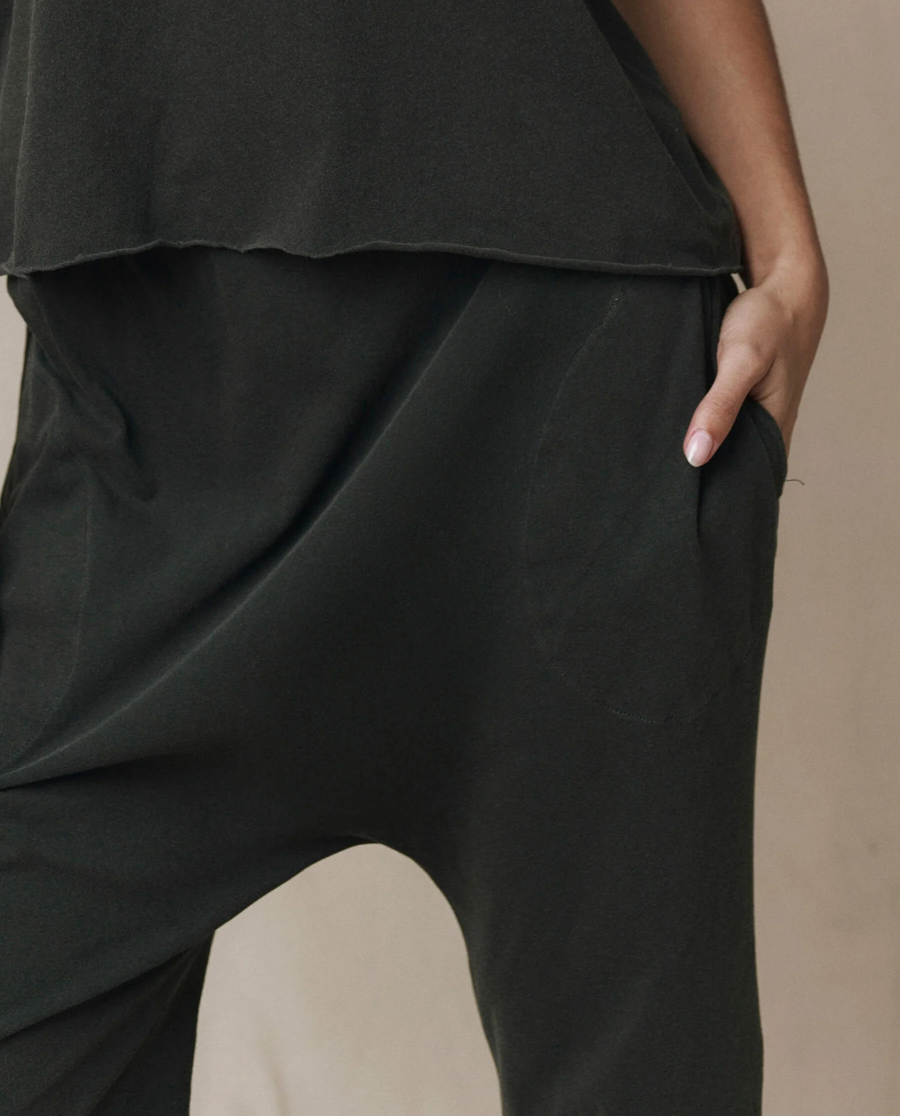 The Jersey Crop Pant. -- Washed Black