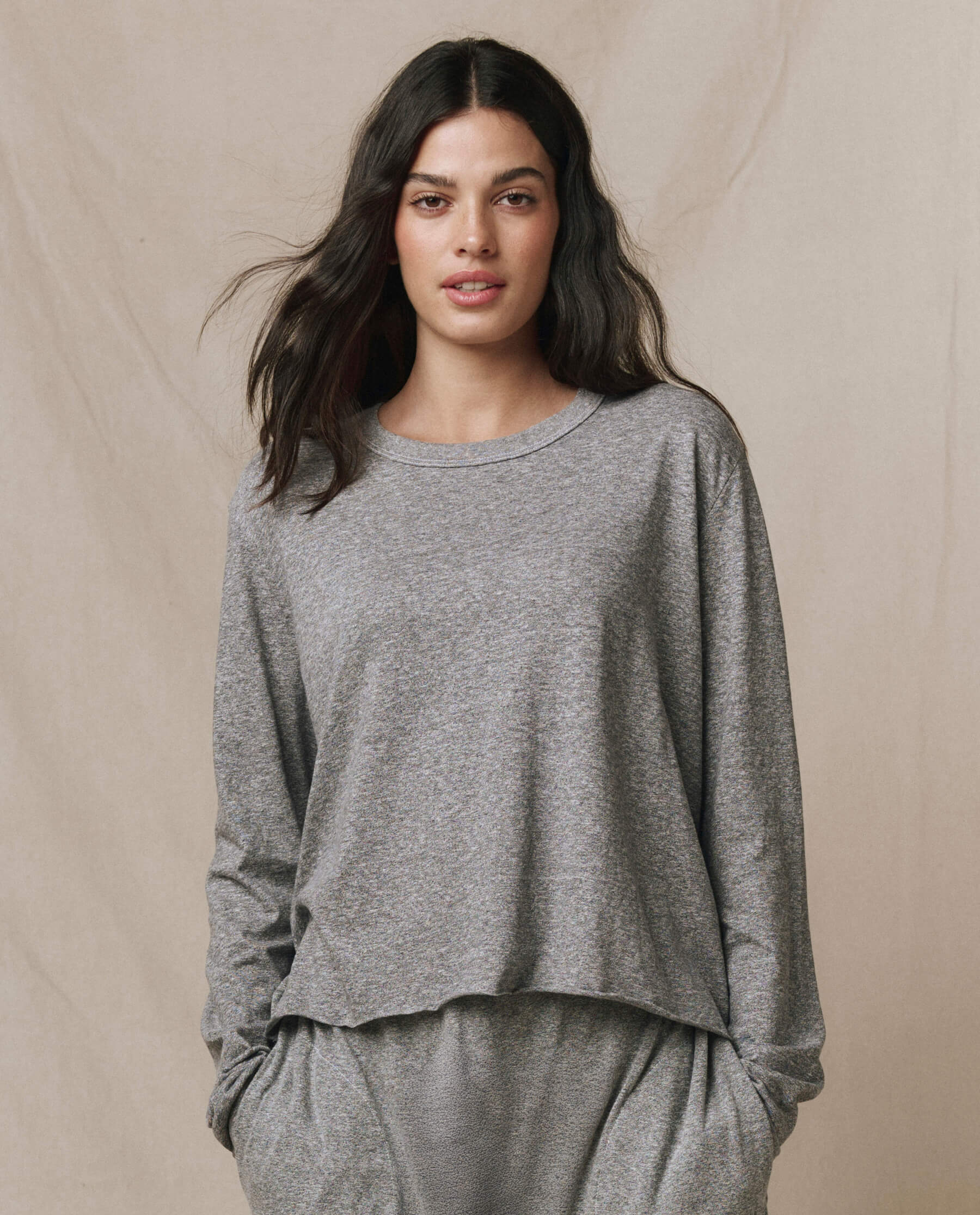 The Long Sleeve Crop Tee. -- Heather Grey - Image 2