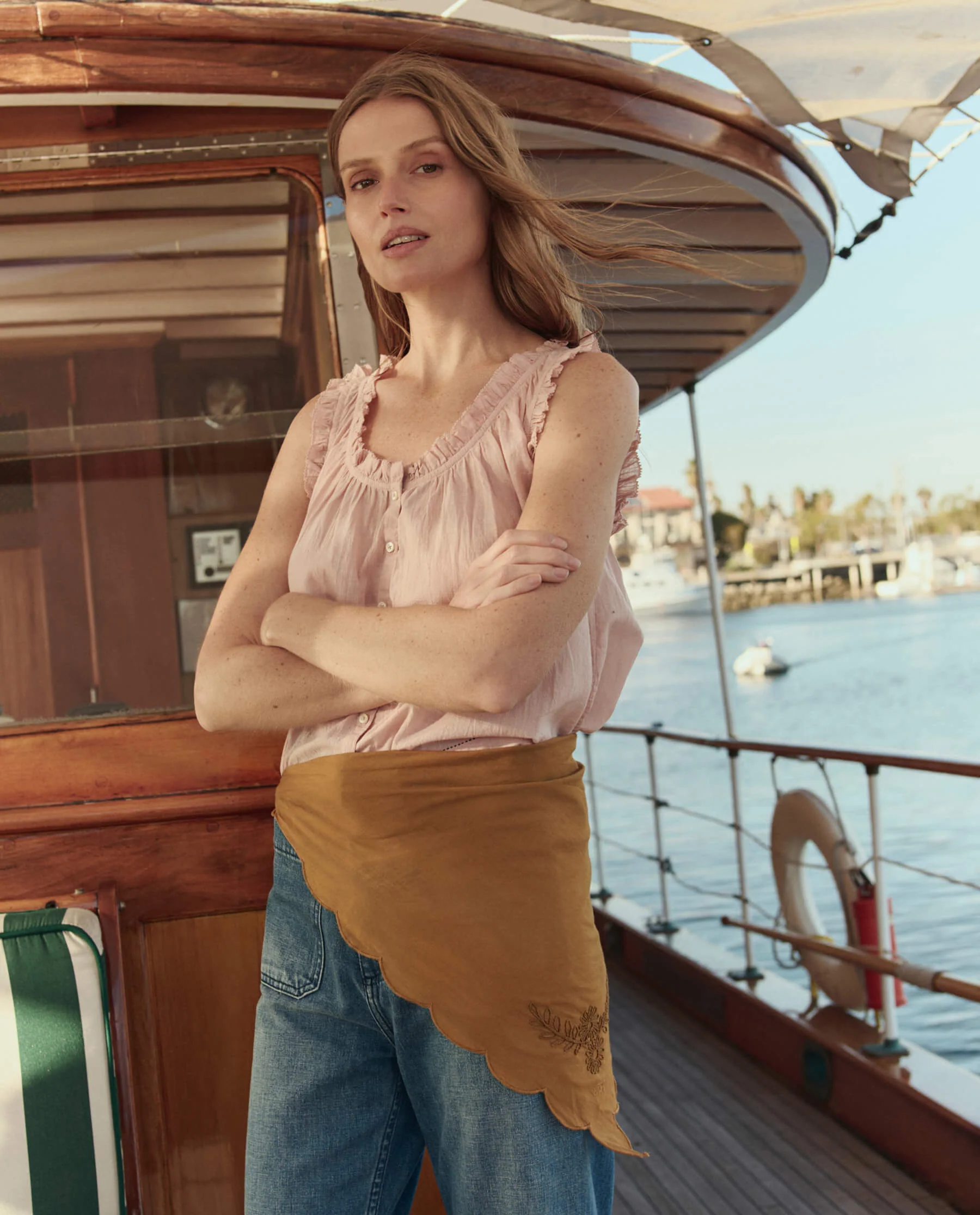 The Scalloped Bandana. -- Clay - Image 3