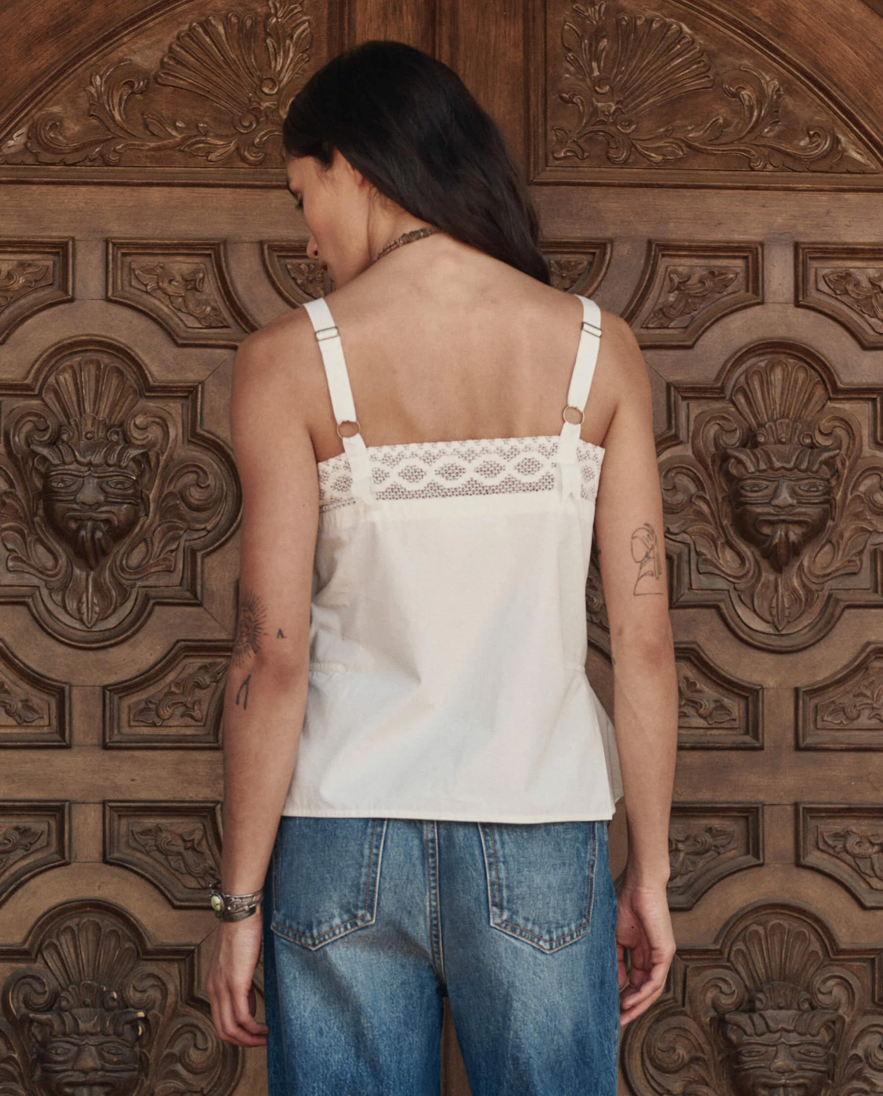 The Structured Victorian Tank. -- White - Image 4